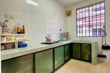 Skudai - Impian Emas - Jalan Bukit Impian 1X  🏠1.5 Storey Terrance House Unblockw