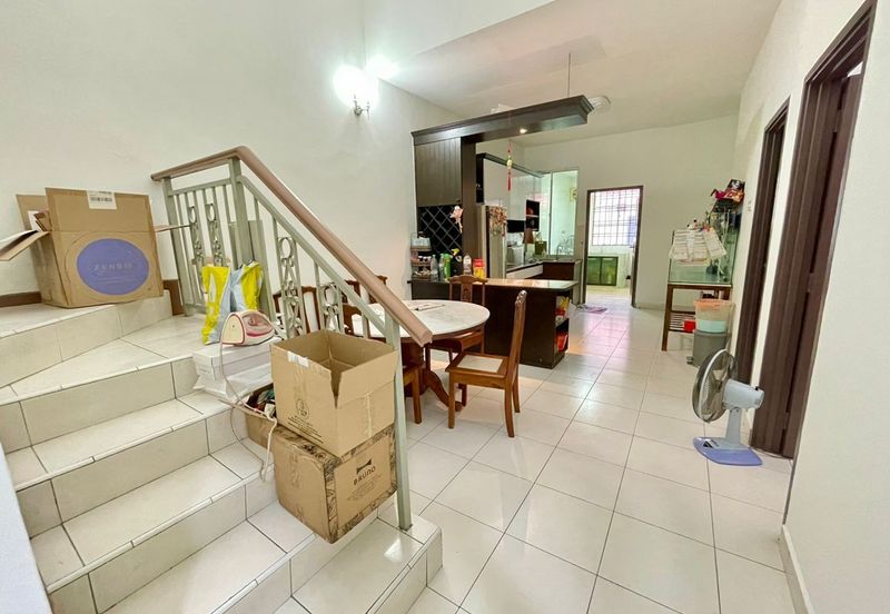 Skudai - Impian Emas - Jalan Bukit Impian 1X  🏠1.5 Storey Terrance House Unblockw