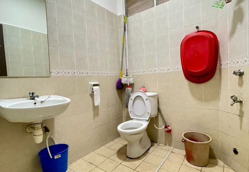 Skudai - Impian Emas - Jalan Bukit Impian 1X  🏠1.5 Storey Terrance House Unblockw