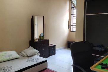 Kulai - Taman Lagenda Putra -2 storey terrace house 