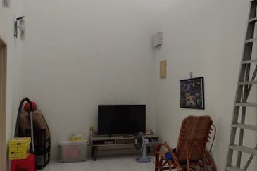 Kulai - Taman Lagenda Putra -2 storey terrace house 