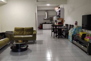 Kulai - Taman Lagenda Putra -2 storey terrace house 