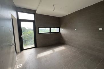 Johor Pulai Jaya Cube On Hill Semi-D