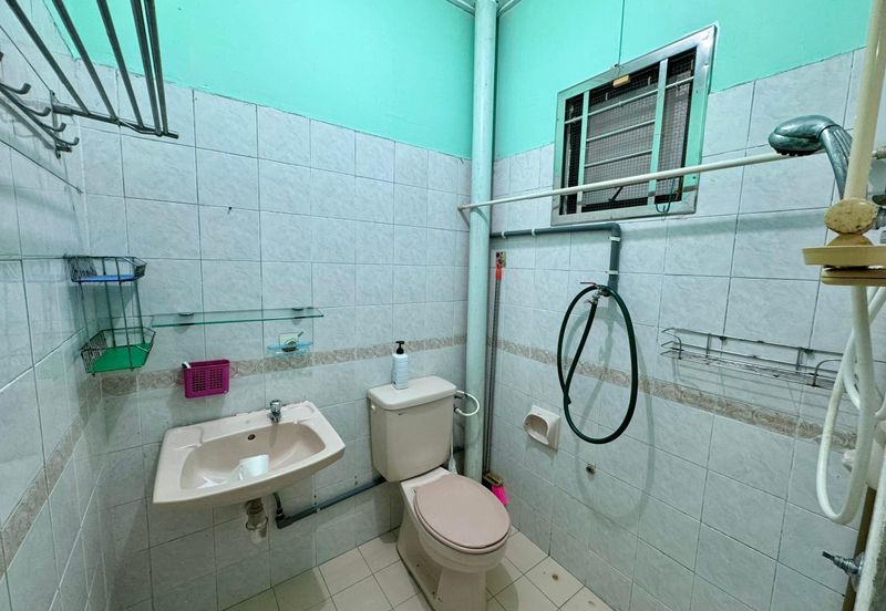 Kulai - Taman Putri Kulai - Sri Putri - Single Storey House Unblock Unit