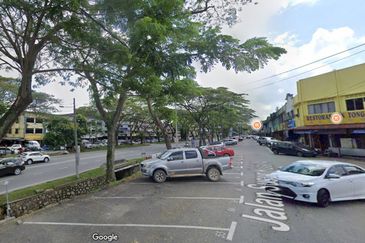 Kulai Jln susur - Ground floor shop Endlot - Facing Main Road