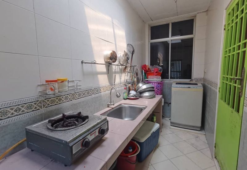 Kulai Bandar Putra @ Jalan Enggang ✅ 1.5 Storey Terrace House 