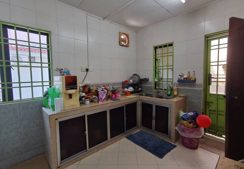 Kulai Bandar Putra @ Jalan Enggang ✅ 1.5 Storey Terrace House 