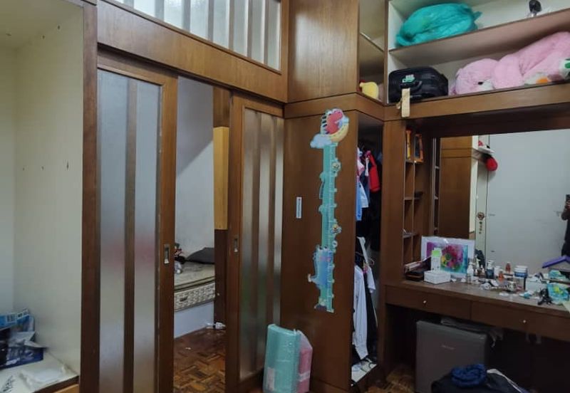 Kulai Bandar Putra @ Jalan Enggang ✅ 1.5 Storey Terrace House 