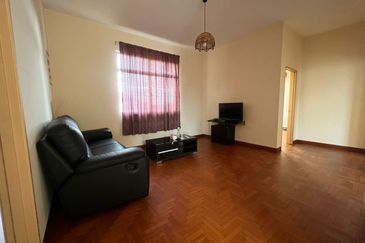 Kulai - Bandar Putra - Gate C - Double Storey Semi D 