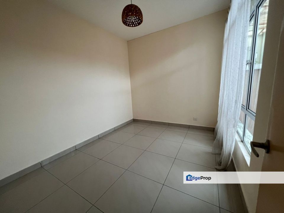 Kulai - Bandar Putra - Gate C - Double Storey Semi D , Johor, Kulai