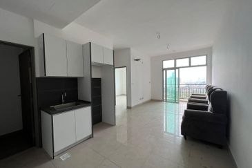 JB Larkin📍SKS Habitat - Apartment