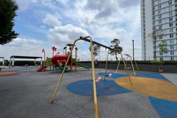 JB Larkin📍SKS Habitat - Apartment