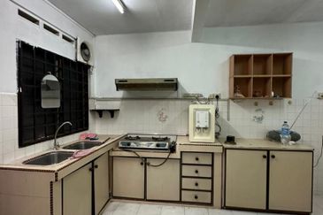 JB - Taman Johor Jaya - Jalan Seroja - Double storey low cost Full Loan Unit