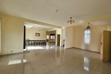 kulai Bandar Putra - IOI Palm Villa Gate C - 2 Storey Semi-D House