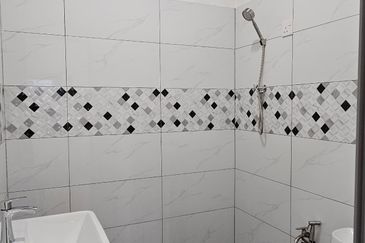 Kulai Taman Kulai - Jalan Perpaduan - Big Single Storey