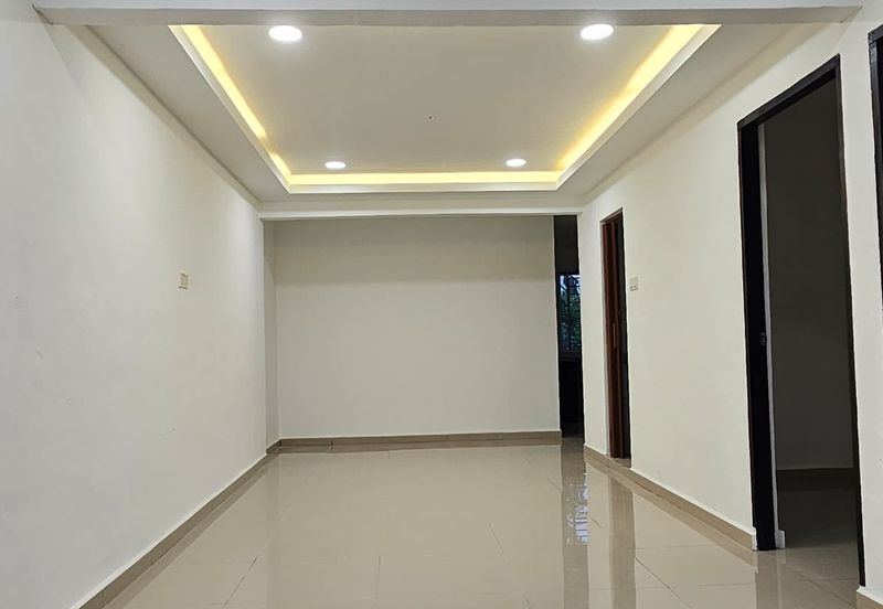 Kulai Taman Kulai - Jalan Saga - Single-Storey Low Cost Terrace 