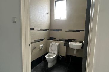 JB Eco Business Park 1 *Phase 2 - Eco Hub* @Jalan Ekoperniagaan - 1.5 Storey Cluster Factory With Mezzanine Office