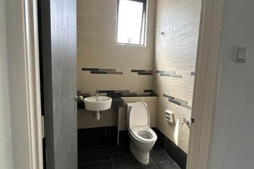 JB Eco Business Park 1 *Phase 2 - Eco Hub* @Jalan Ekoperniagaan - 1.5 Storey Cluster Factory With Mezzanine Office