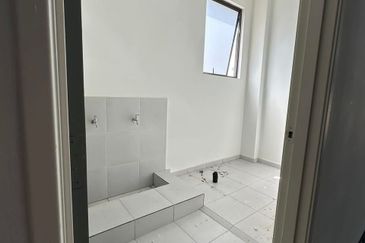 JB Eco Business Park 1 *Phase 2 - Eco Hub* @Jalan Ekoperniagaan - 1.5 Storey Cluster Factory With Mezzanine Office