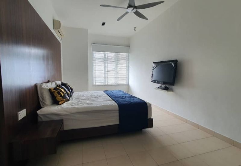 Kulai Bandar Putra ioi Gate B （Tropic) 🔥Super Link Double Storey House