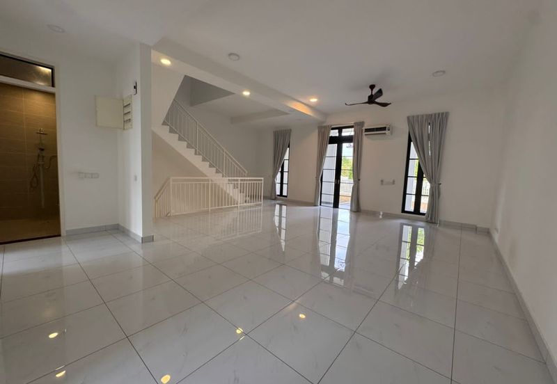 Gelang Patah - Eco Botanic@The Chateau -Two & Half Storey Superlink House -Unblocked View 