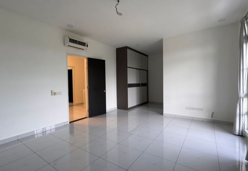 Gelang Patah - Eco Botanic@The Chateau -Two & Half Storey Superlink House -Unblocked View 