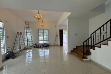 JB Taman Bukit Kempas -Kempas Heights -Double Storey Cluster House Unblock View Unit