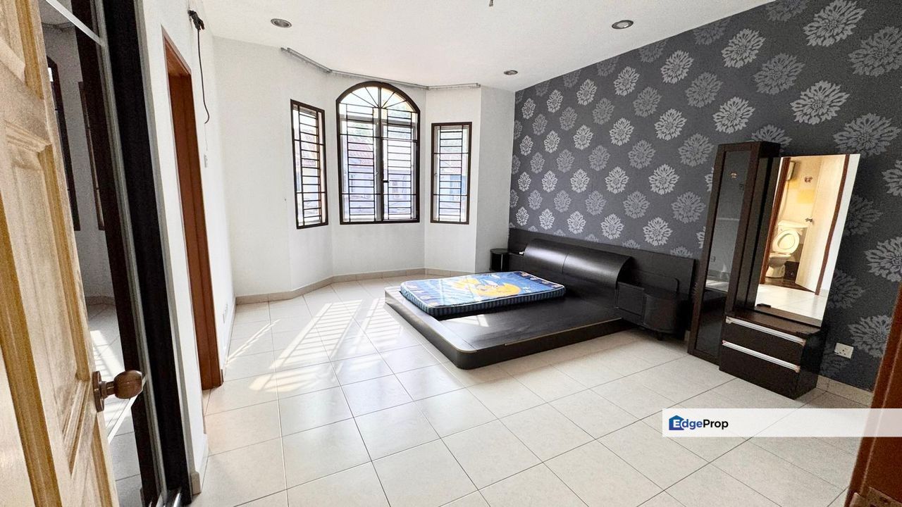 Iskandar - Taman Nusa Bestari @ 2 Storey Terrace House, Johor, 