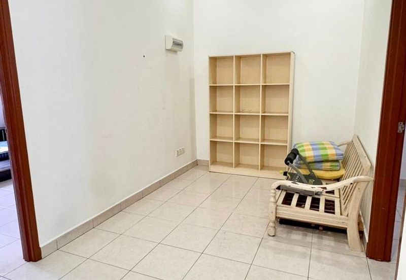 Iskandar - Taman Nusa Bestari @ 2 Storey Terrace House