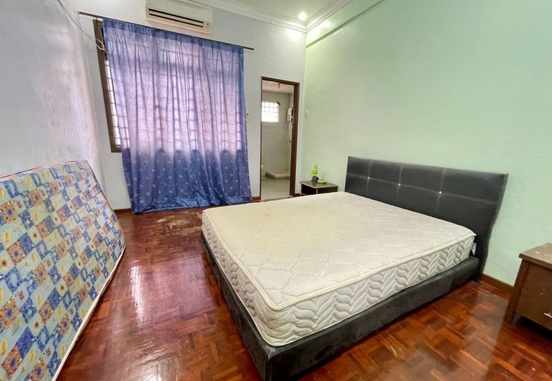 Skudai - Taman Sri Skudai 🏠2 Storey Terrance House 