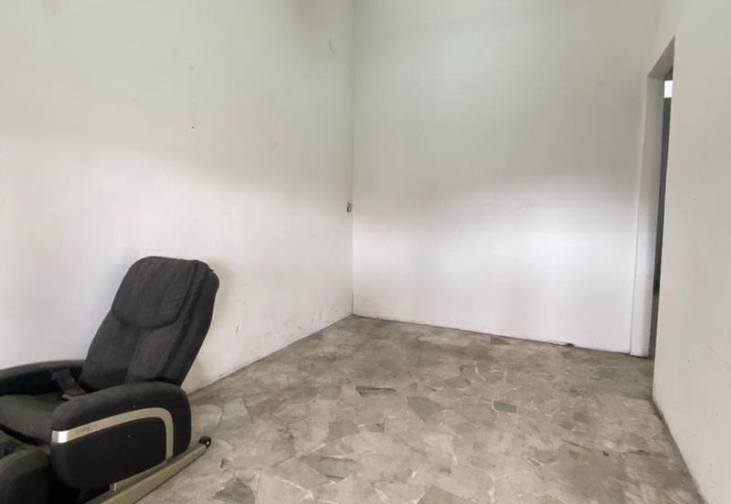 Kulai -Taman Pertama -Single Storey House