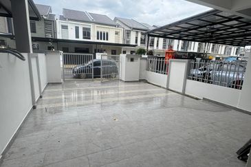 Skudai -Taman Mutiara Maju -Double Storey house(Maison One)