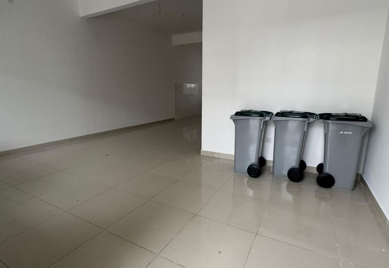 Skudai -Taman Mutiara Maju -Double Storey house(Maison One)