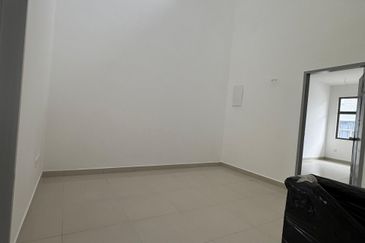 Skudai -Taman Mutiara Maju -Double Storey house(Maison One)