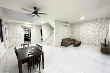 Iskandar Puteri - Eco Botanic - The Chateau, Grassten - 2.5 Storey Superlink House  End Lot 