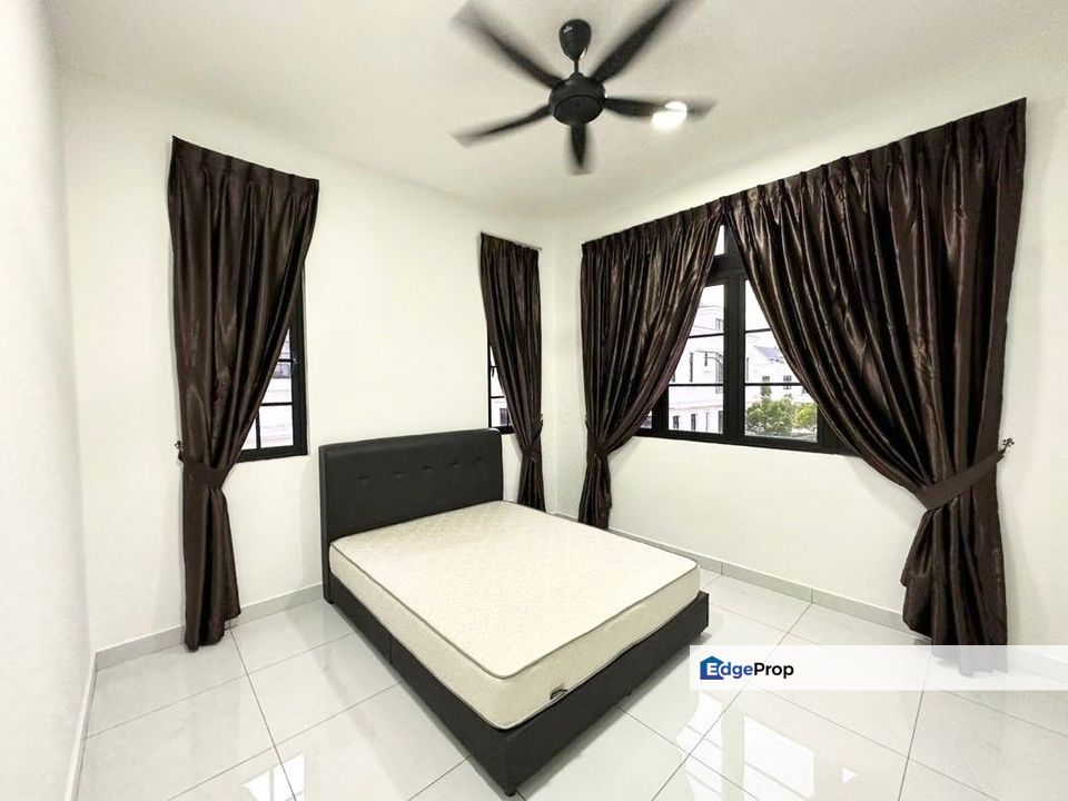 Iskandar Puteri - Eco Botanic - The Chateau, Grassten - 2.5 Storey Superlink House  End Lot , Johor, 