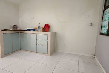 Kulai -Taman Lagenda Putra -Double Storey Terrace House