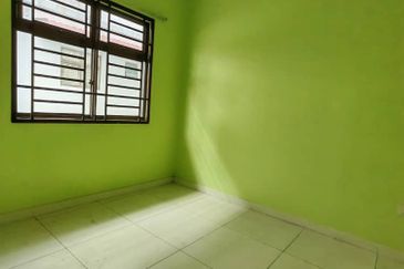 Kulai -Taman Lagenda Putra -Double Storey Terrace House