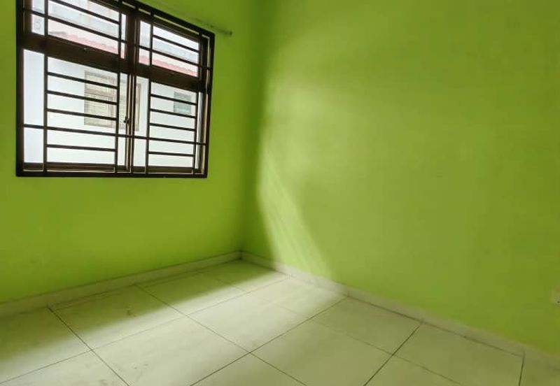 Kulai -Taman Lagenda Putra -Double Storey Terrace House