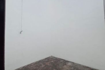 JB Taman Perling - Jalan Camar @ Single Storey House Unblock View 