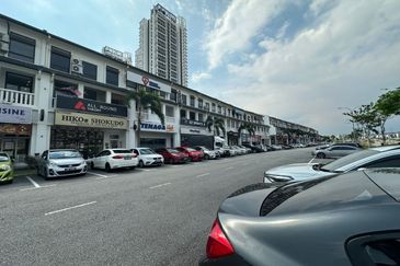 Gelang Patah - Eco Boulevard@Eco Botanic - 3 Storeys Shop lot 