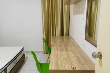 JB Kempas - D'Summit Residences - Apartment