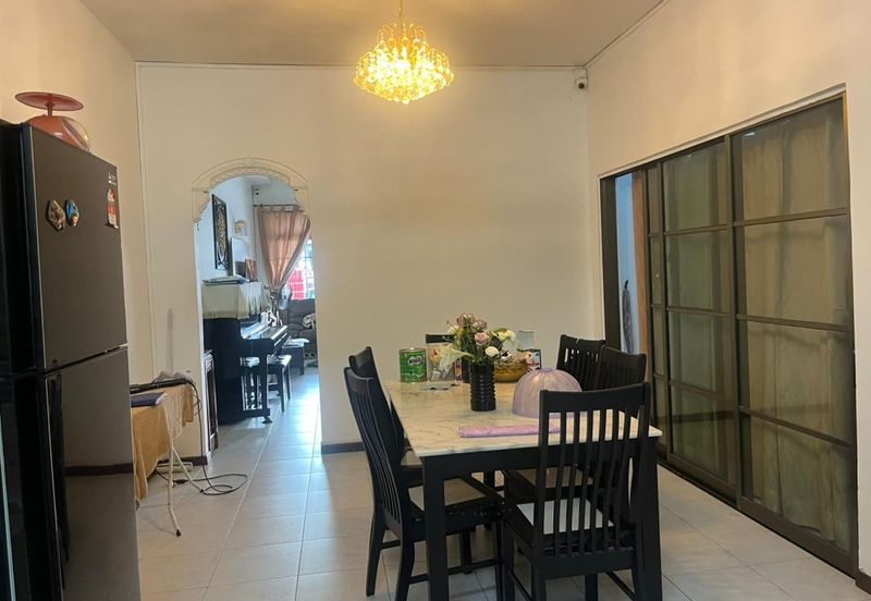 Skudai- Bukit Impian - Taman Impian Emas -1.5 Storey Terrace House