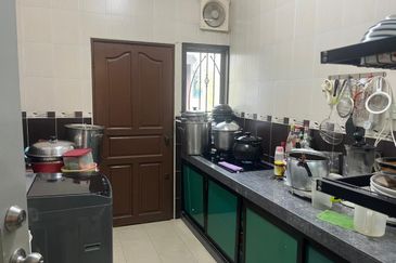 Skudai- Bukit Impian - Taman Impian Emas -1.5 Storey Terrace House