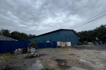 Kulai Detached Factory (Block A and B ) - Light industry