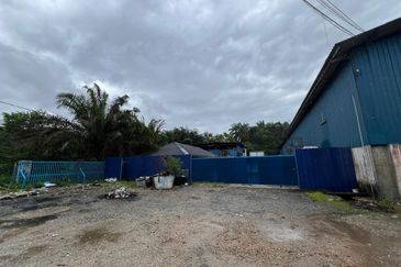 Kulai Detached Factory (Block A and B ) - Light industry