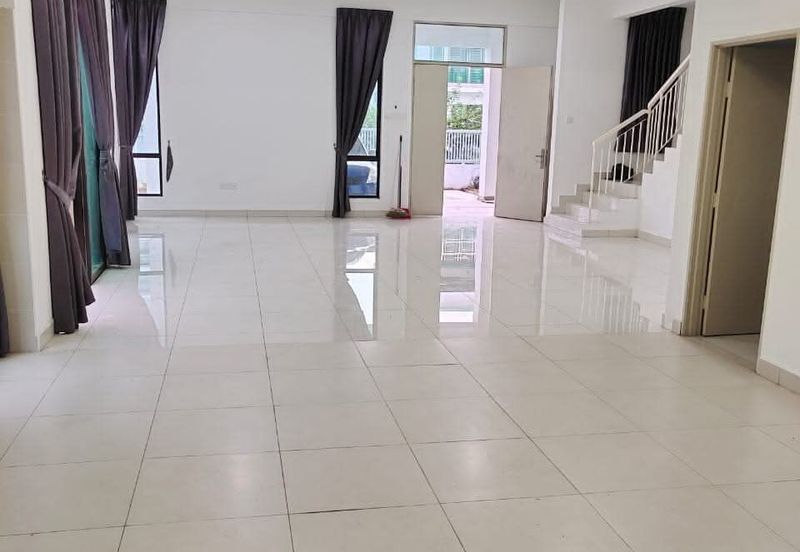 Skudai Kangkar Pulai -  Taman Pulai Hijauan -Jalan Palma - Double Storey Semi D House