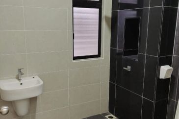 Skudai Kangkar Pulai -  Taman Pulai Hijauan -Jalan Palma - Double Storey Semi D House