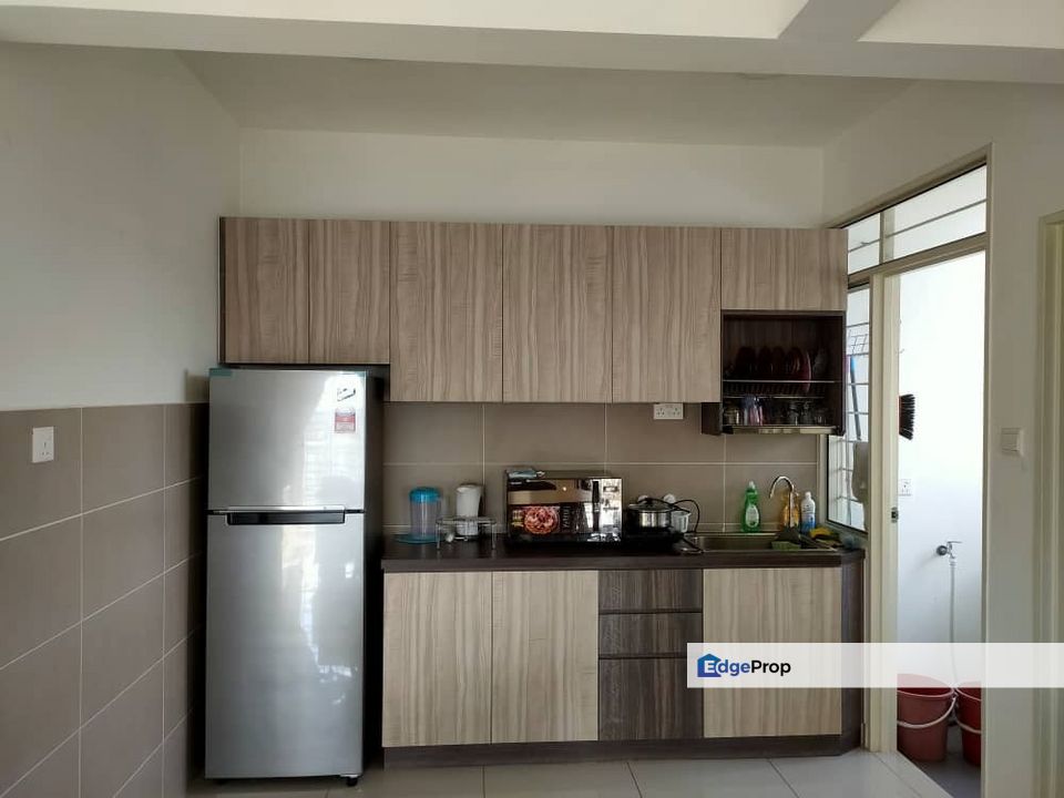 Kulai Bandar Putra -IOI  D'Putra Suites - Service Apartment, Johor, Kulai