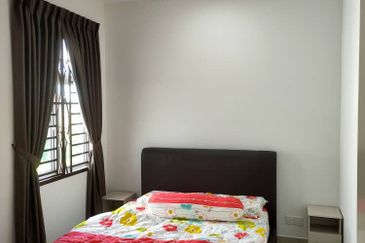 Kulai Bandar Putra -IOI  D'Putra Suites - Service Apartment